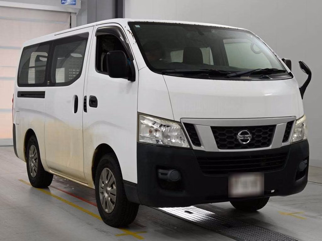 NISSAN NV350 CARAVAN