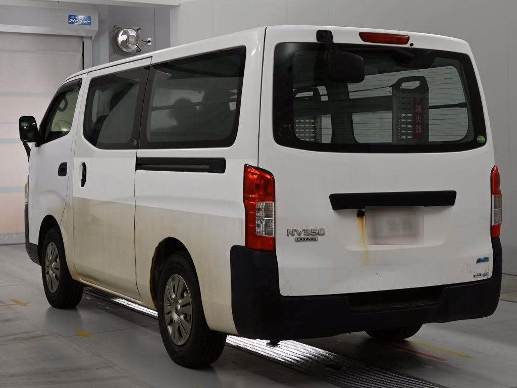 NISSAN NV350 CARAVAN