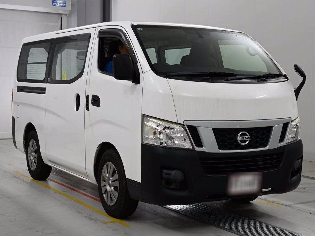 NISSAN NV350 CARAVAN