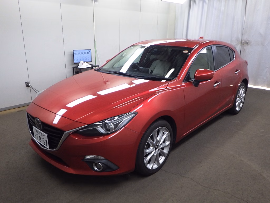 MAZDA AXELA