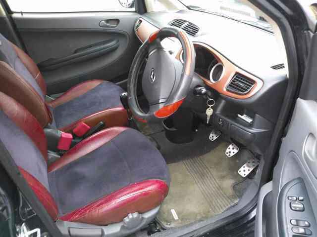 SUBARU R2