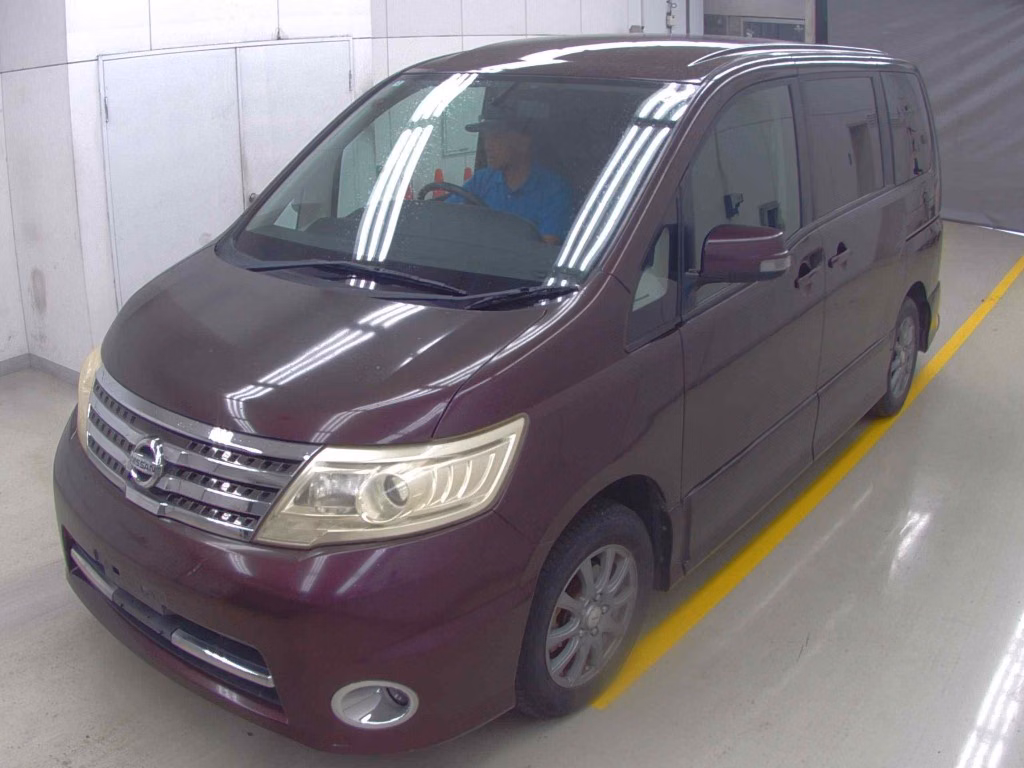NISSAN SERENA