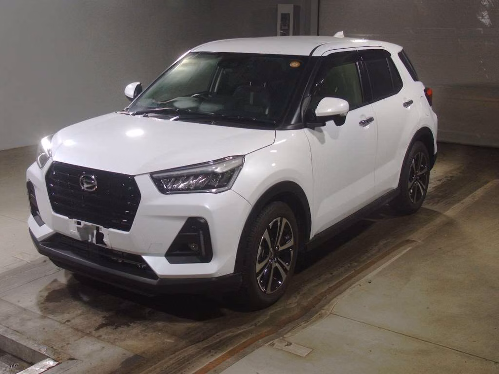 DAIHATSU ROCKY