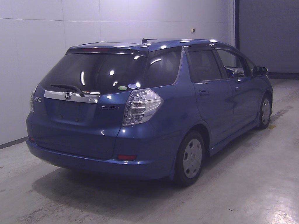 HONDA FIT SHUTTLE