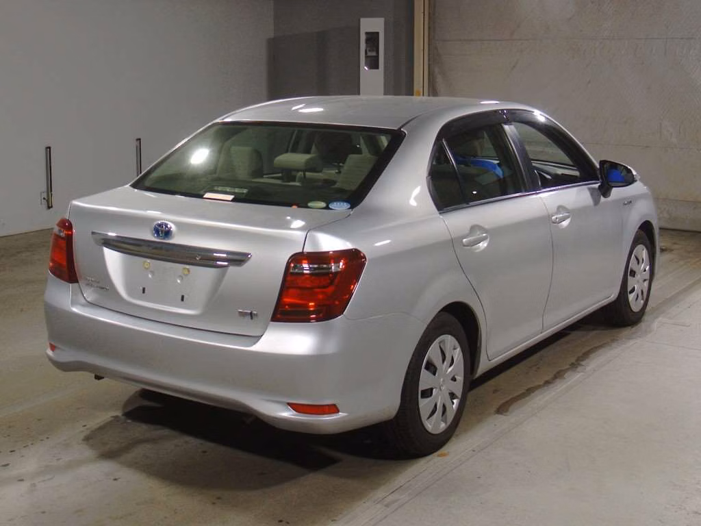 TOYOTA COROLLA AXIO