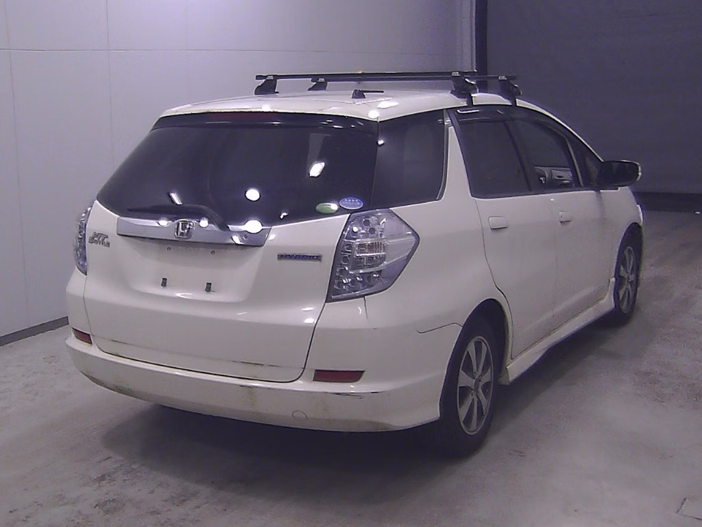 HONDA FIT SHUTTLE