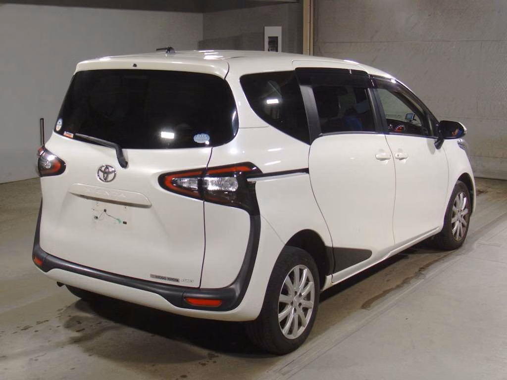 TOYOTA SIENTA