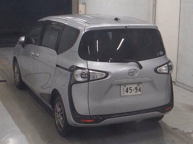TOYOTA SIENTA