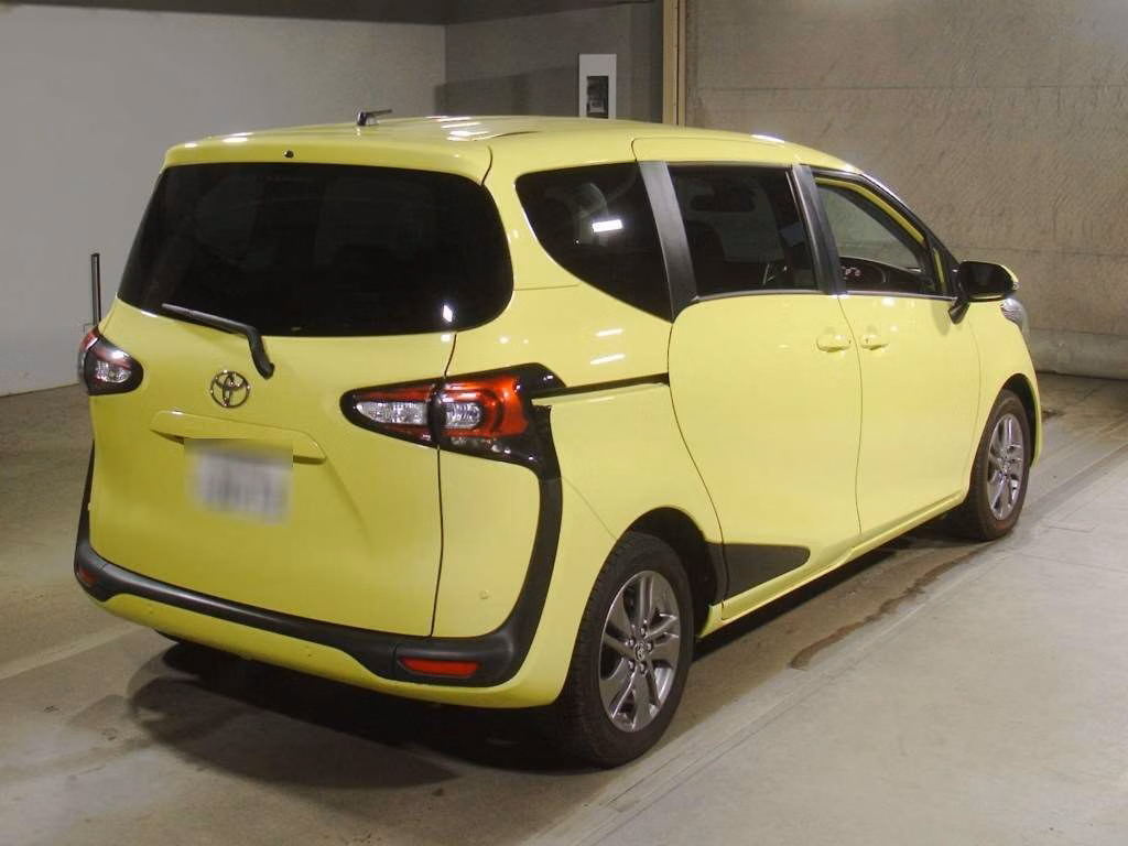 TOYOTA SIENTA