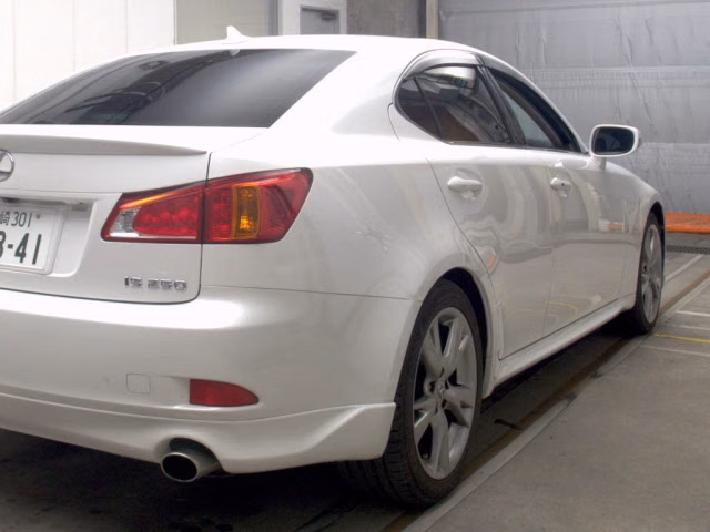 LEXUS IS250