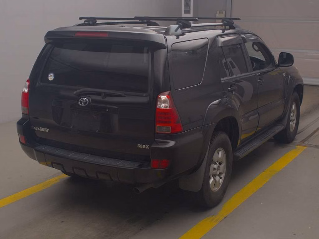 TOYOTA HILUX SURF