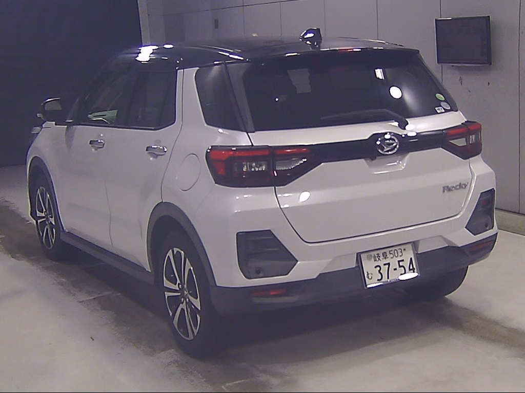 DAIHATSU ROCKY