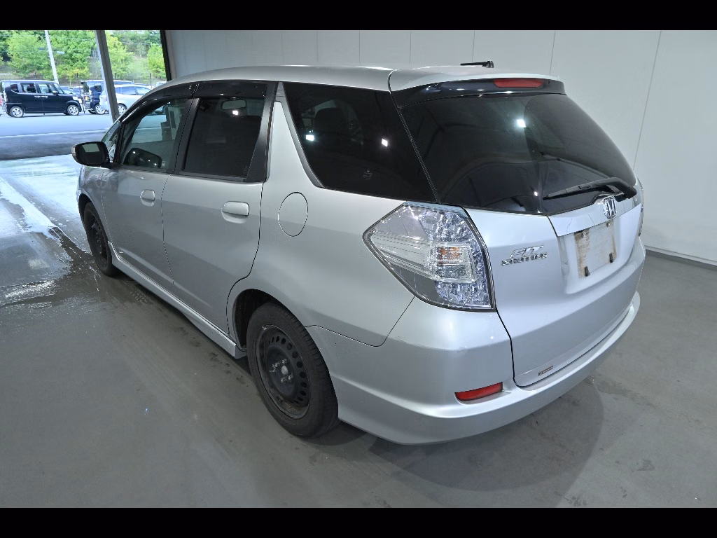 HONDA FIT SHUTTLE
