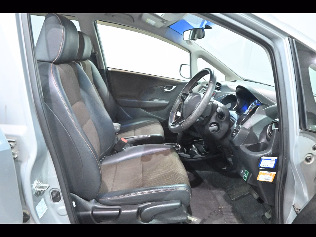 HONDA FIT SHUTTLE