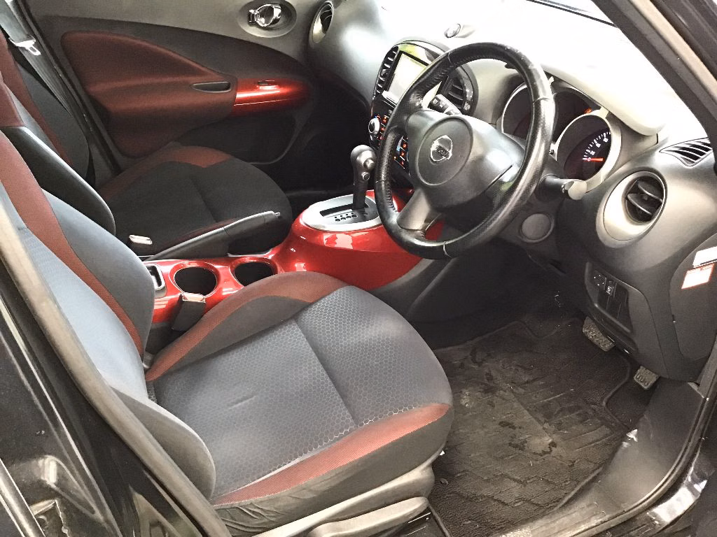 NISSAN JUKE