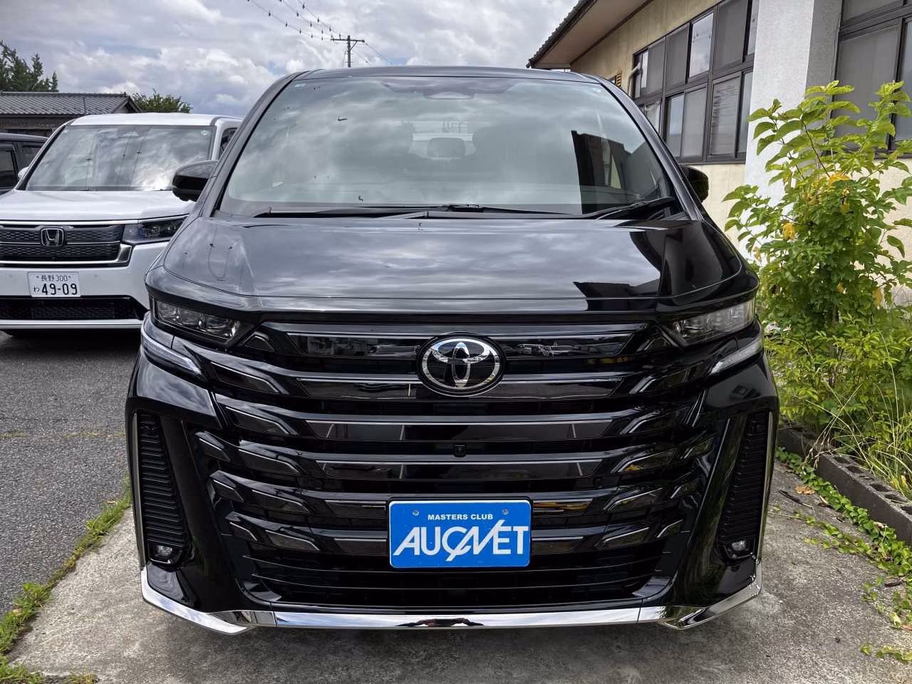 TOYOTA VELLFIRE