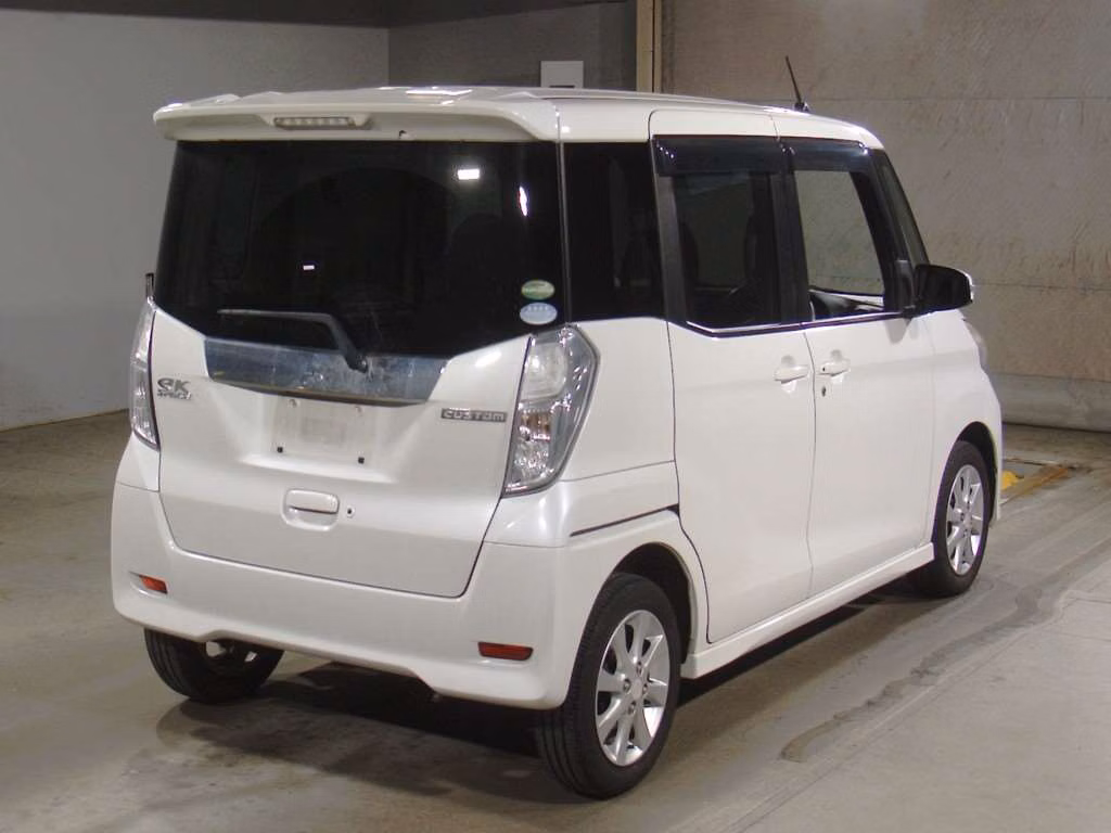 MITSUBISHI EK SPACE