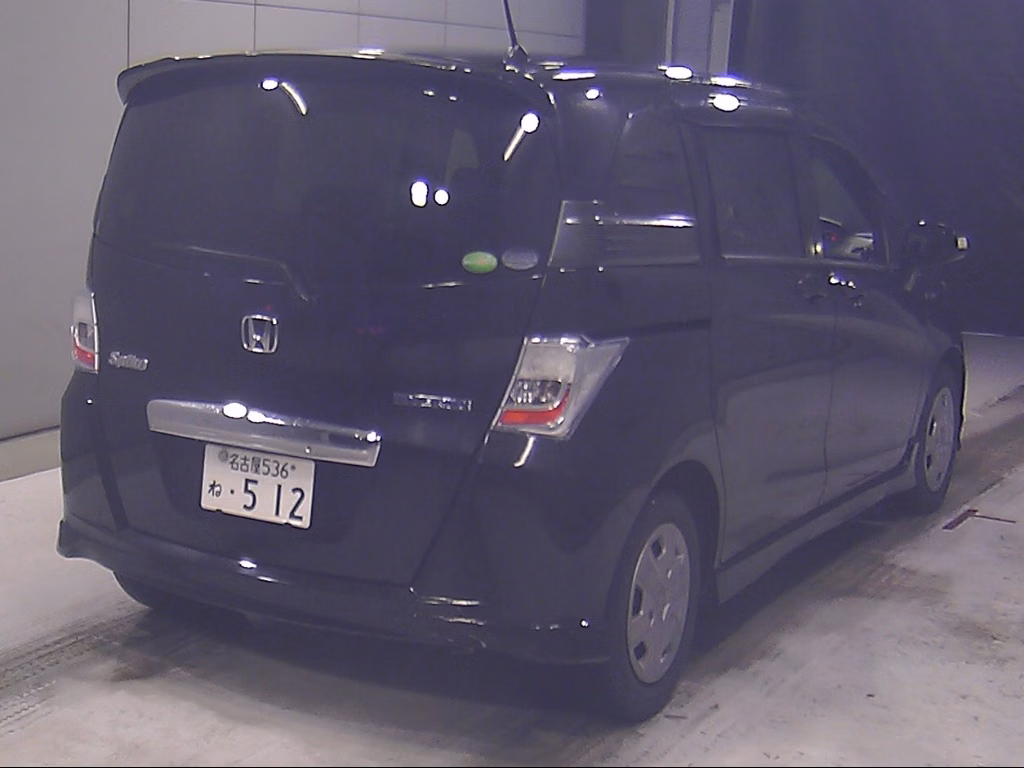 HONDA FREED SPIKE