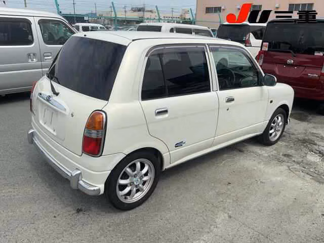 DAIHATSU MIRA GINO