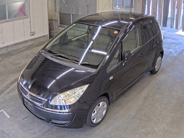 MITSUBISHI COLT