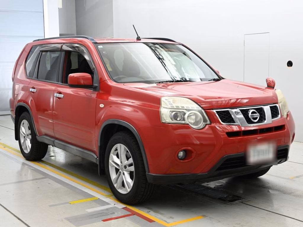 NISSAN X-TRAIL
