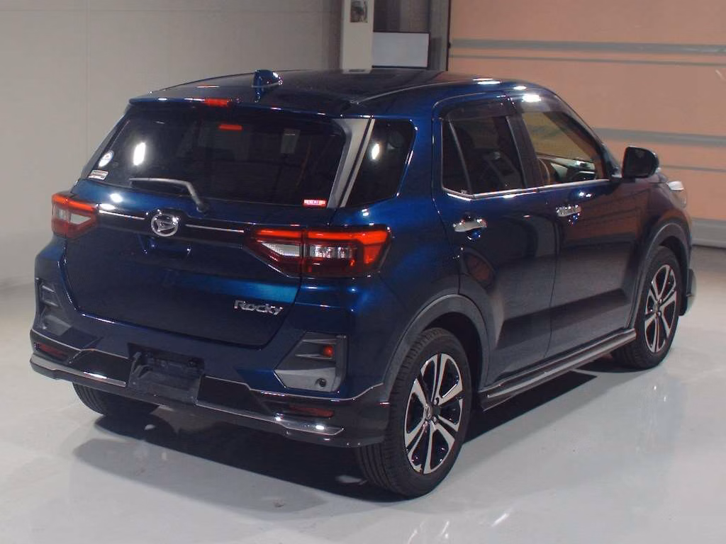 DAIHATSU ROCKY