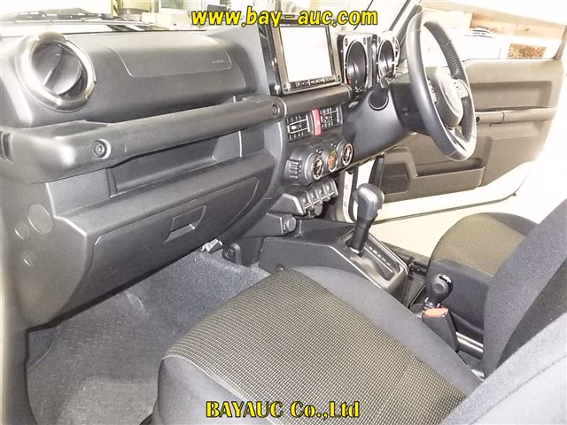 SUZUKI JIMNY SIERRA