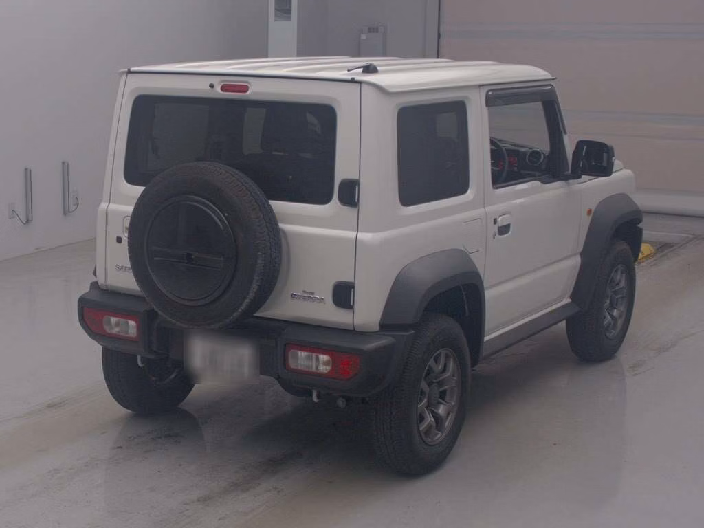 SUZUKI JIMNY SIERRA