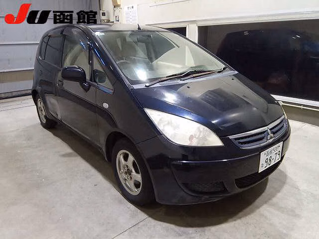 MITSUBISHI COLT
