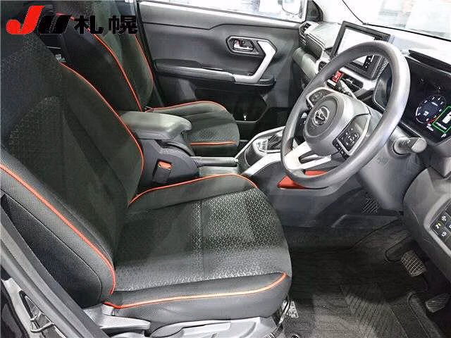 DAIHATSU ROCKY