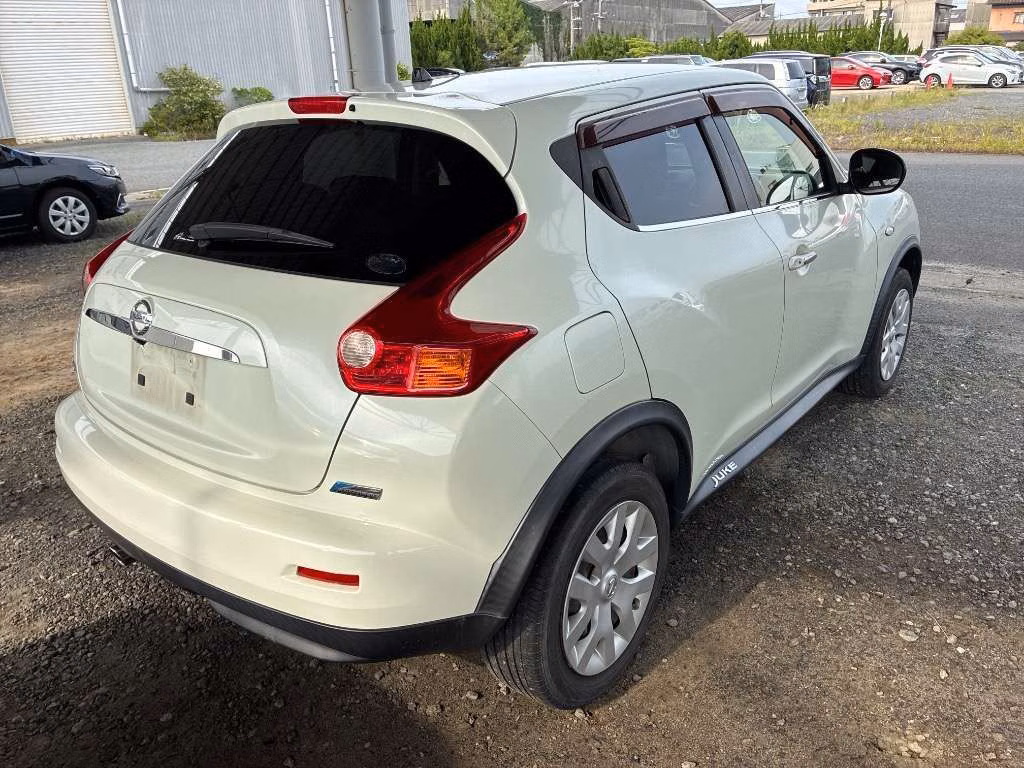 NISSAN JUKE