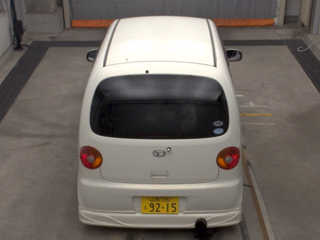 DAIHATSU MOVE LATTE