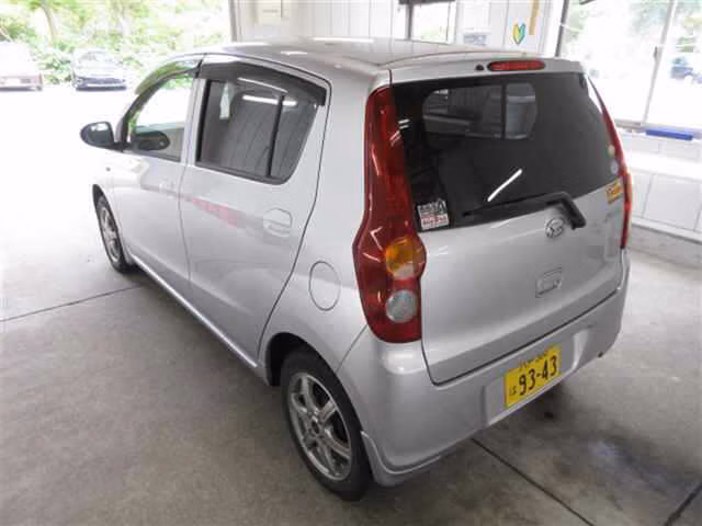 DAIHATSU MIRA