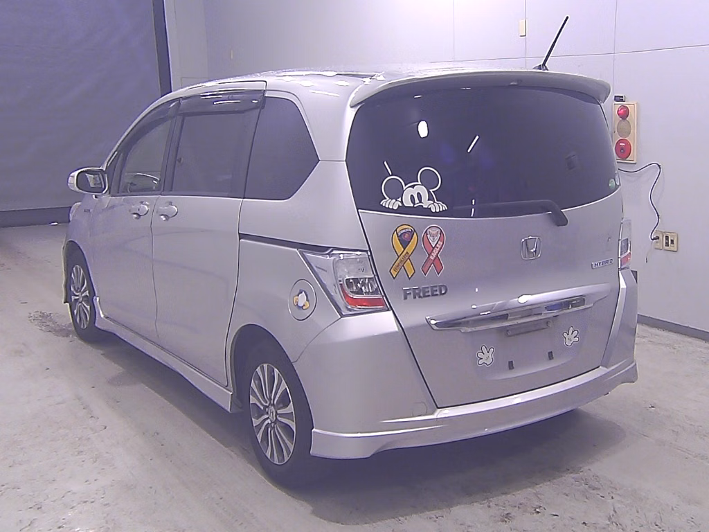 HONDA FREED