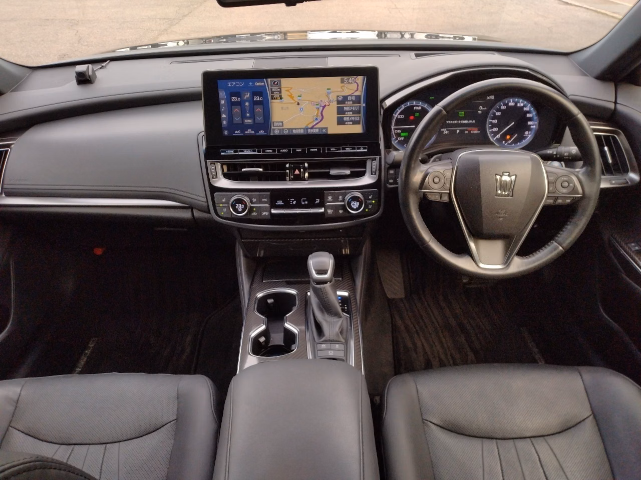 TOYOTA CROWN