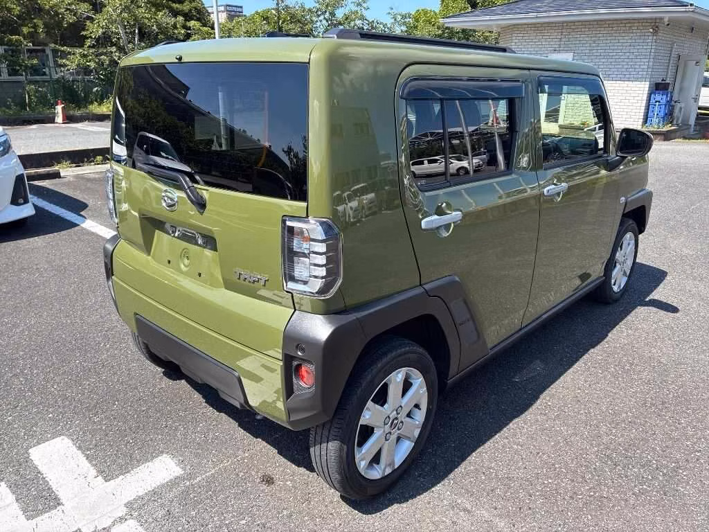 DAIHATSU TAFT