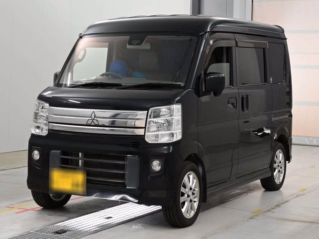MITSUBISHI TOWN BOX