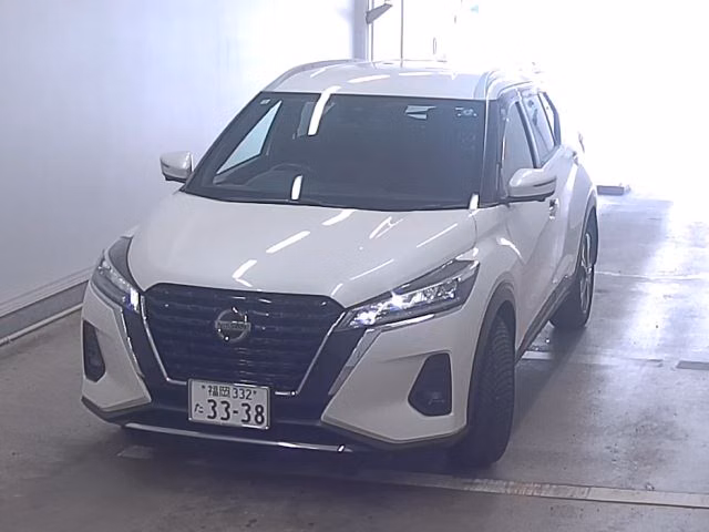 NISSAN KICKS