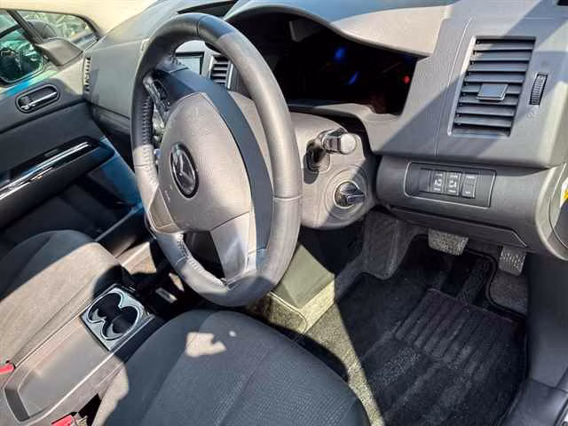 MAZDA MPV