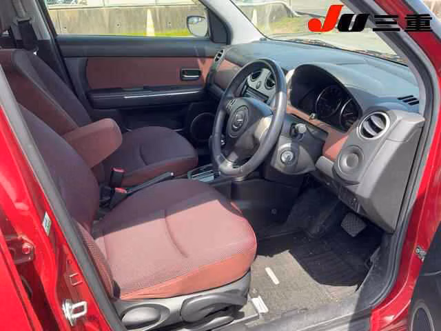 MAZDA VERISA
