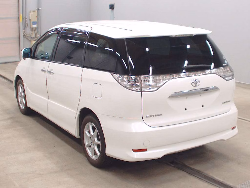 TOYOTA ESTIMA