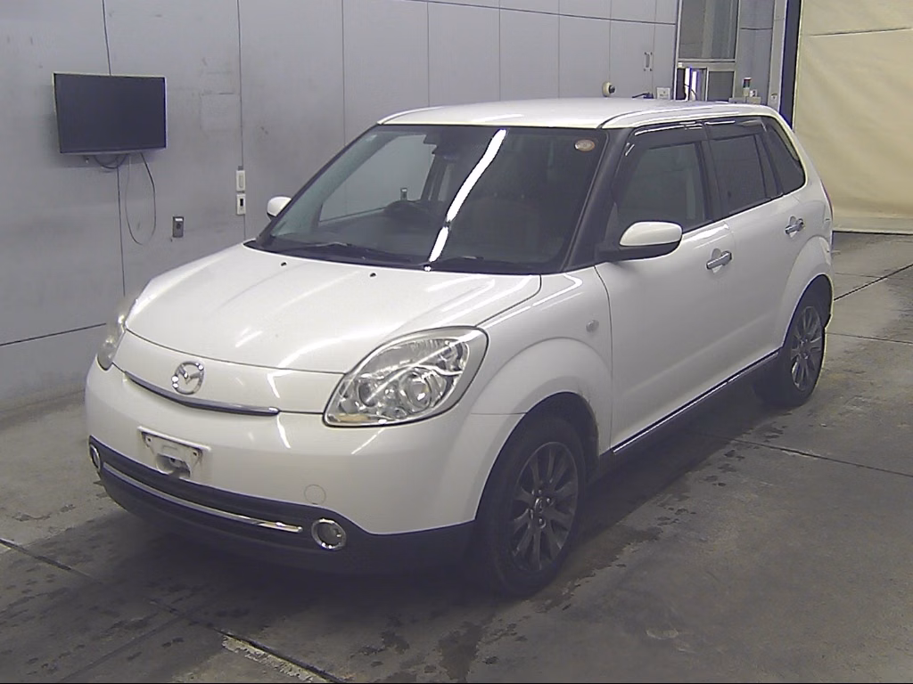 MAZDA VERISA