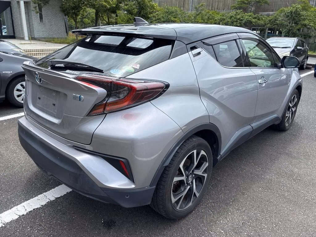 TOYOTA C-HR