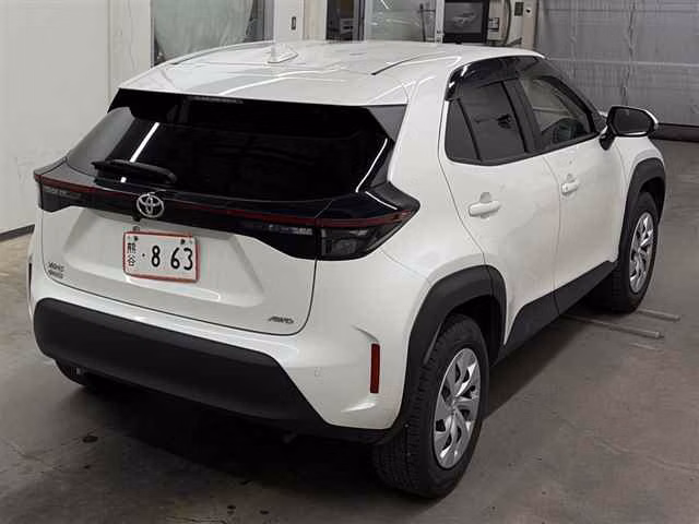 TOYOTA YARIS CROSS
