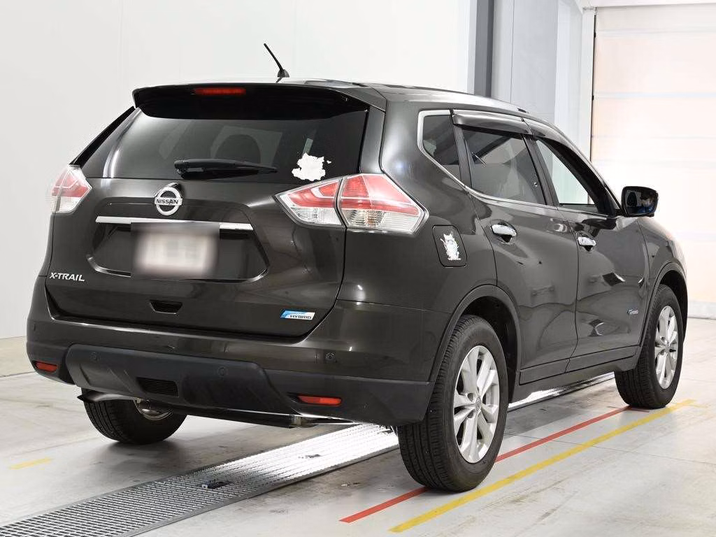 NISSAN X-TRAIL