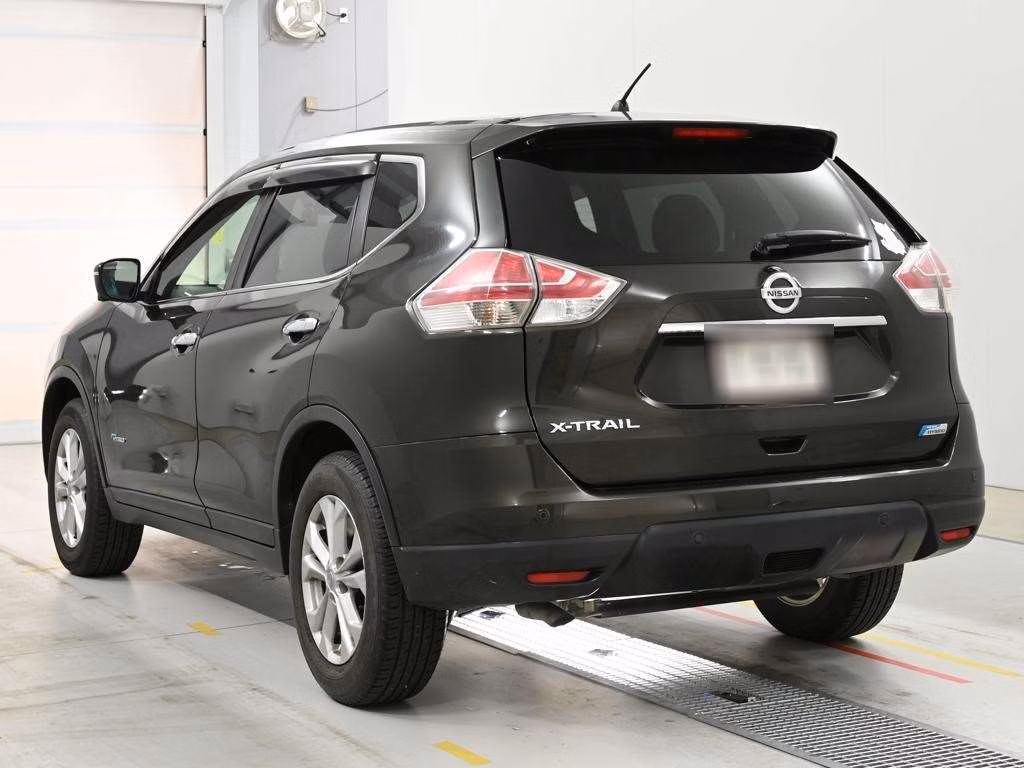 NISSAN X-TRAIL