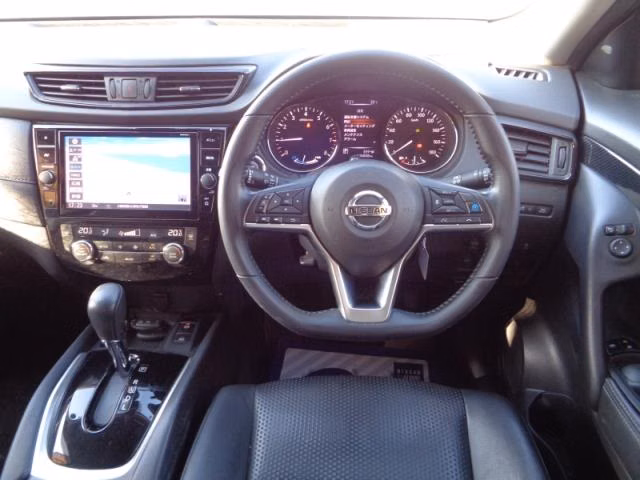 NISSAN X-TRAIL