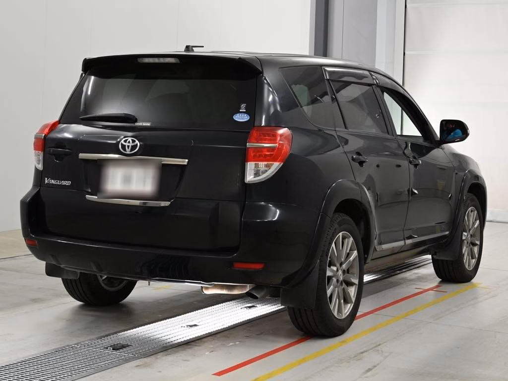 TOYOTA VANGUARD