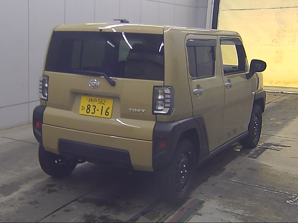 DAIHATSU TAFT