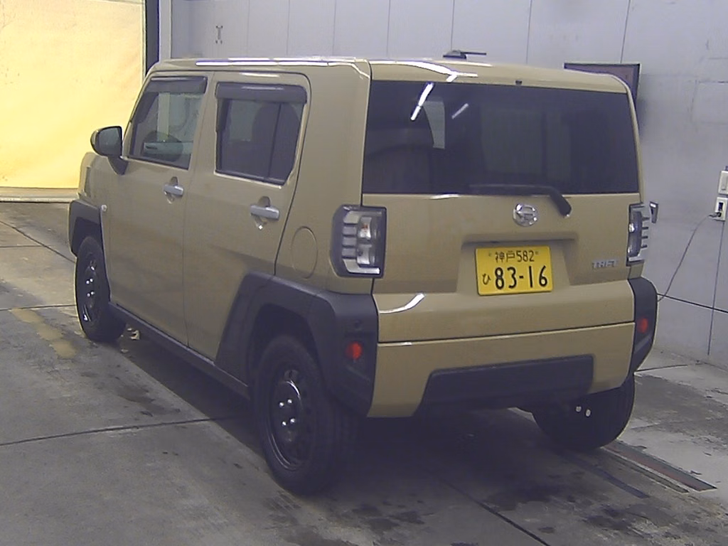 DAIHATSU TAFT